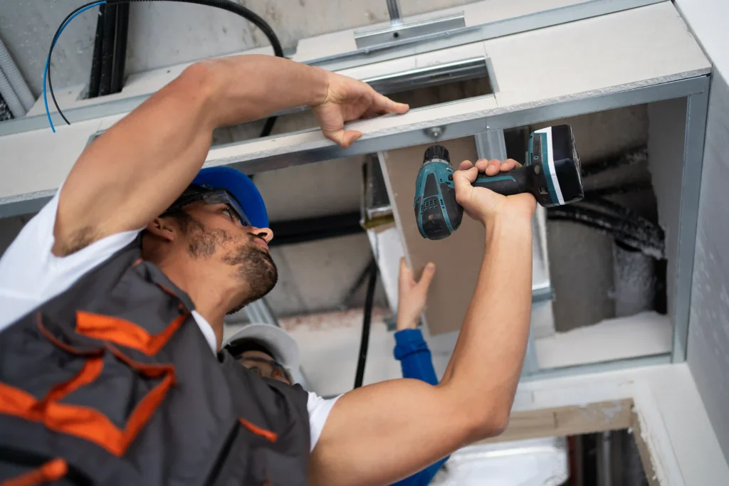 Preventive Maintenance vs. Emergency Repairs: A Business Owner’s Guide to Safeguarding Walk-In Coolers缩略图 1