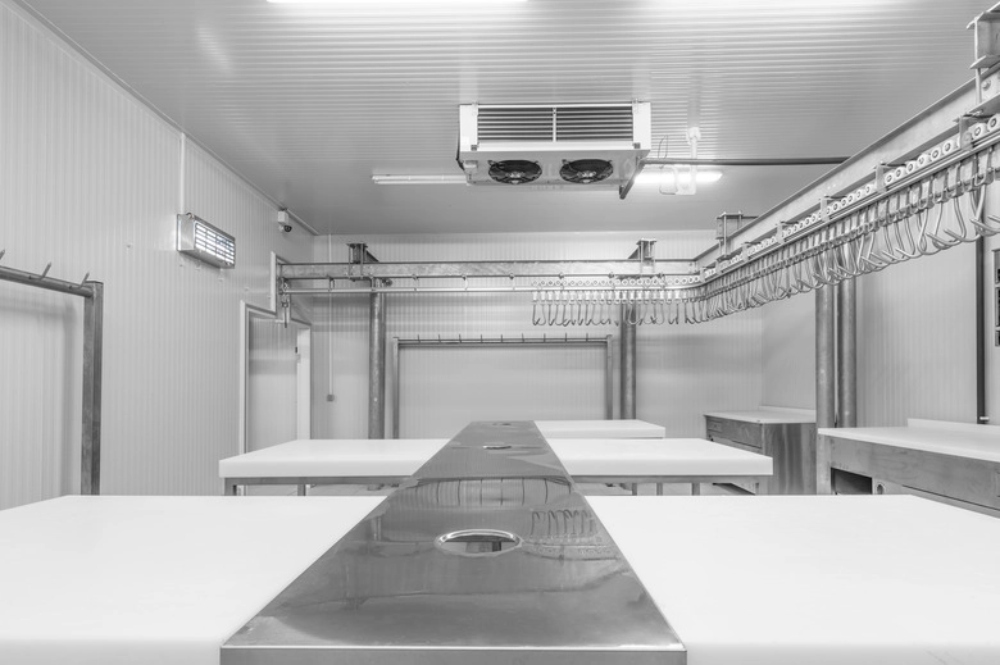 Repair vs Replace: The Ultimate Guide to Maximizing Walk-In Freezer Efficiency插图 Repair vs Replace The Ultimate Guide to Maximizing Walk-In Freezer Efficiency