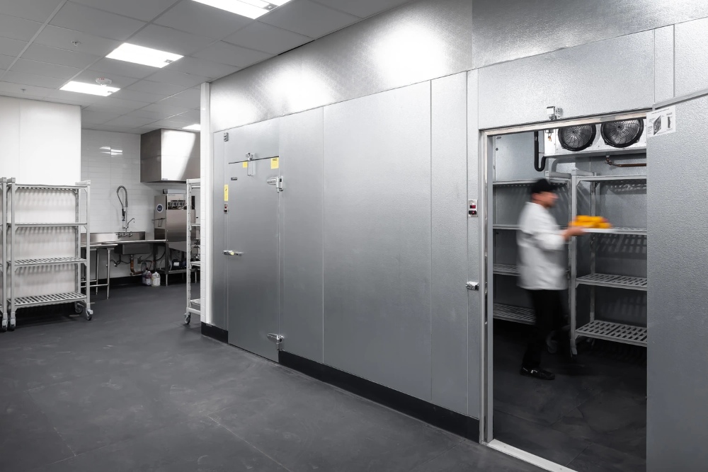 Why Your Walk-In Freezer Is Icing Up and How to Fix It for Good?插图 Why Your Walk-In Freezer Is Icing Up and How to Fix It for Good?