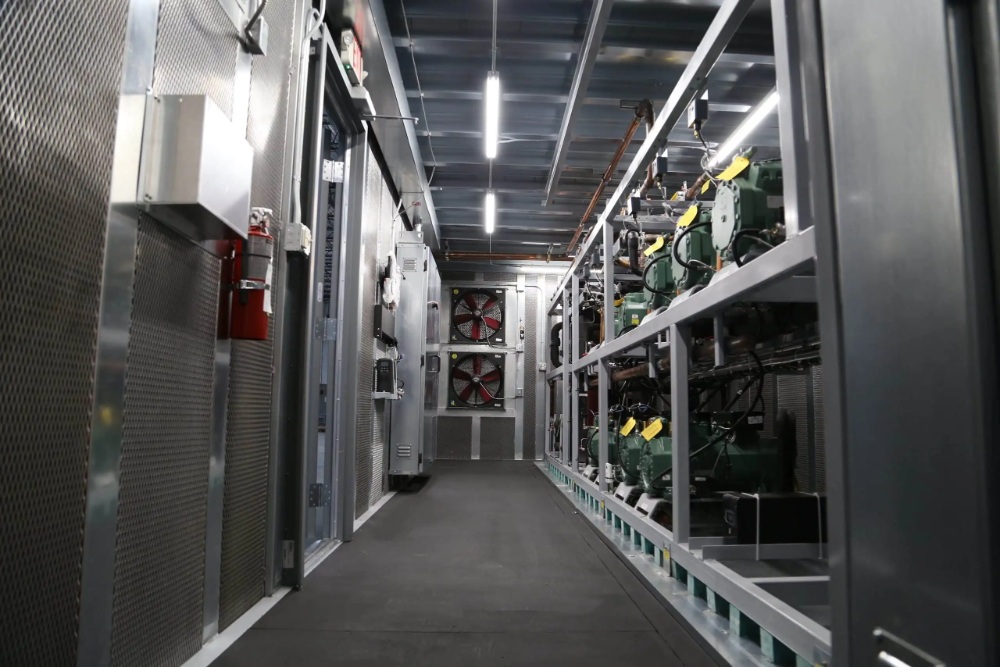 Industrial vs Commercial Refrigeration: What’s the Real Difference插图 industrial refrigeration
